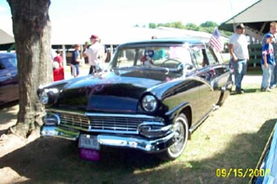 56 Ford ForDor Sedan
