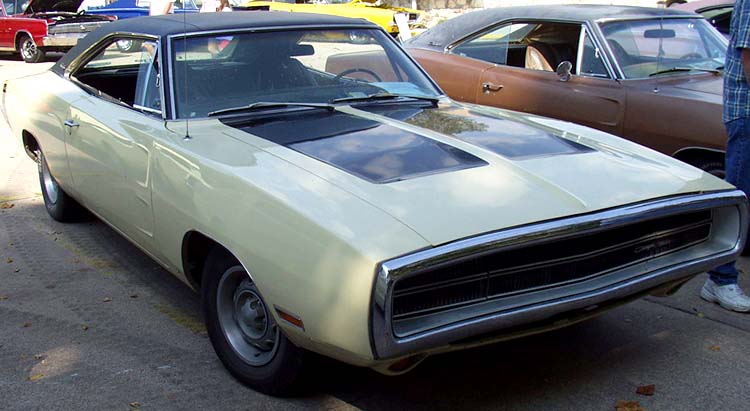 70 Dodge Charger 2dr Hardtop