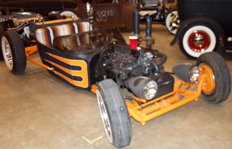 Loboy Bucket Roadster