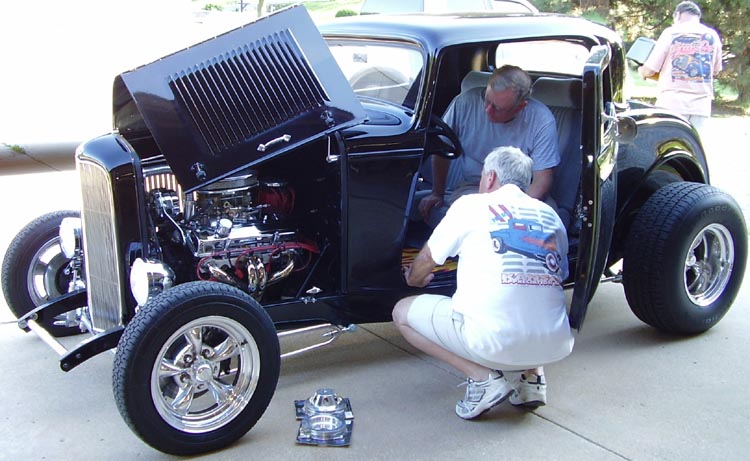 32 Ford Hiboy Chopped 3W Coupe