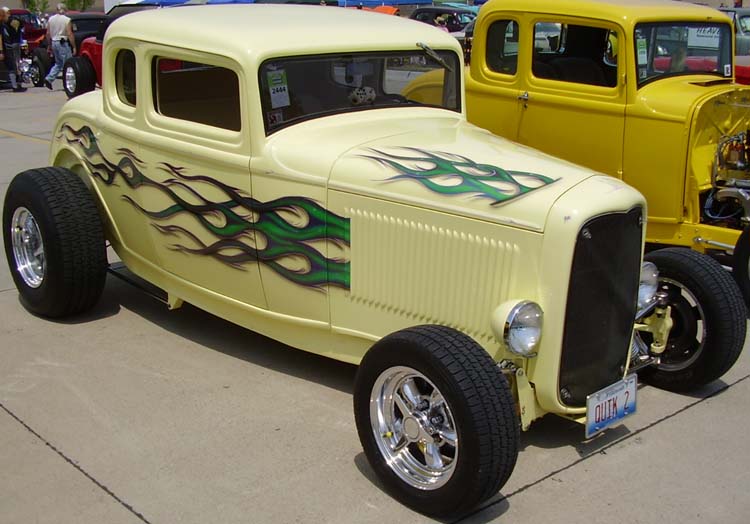 32 Ford Hiboy Chopped 5W Coupe